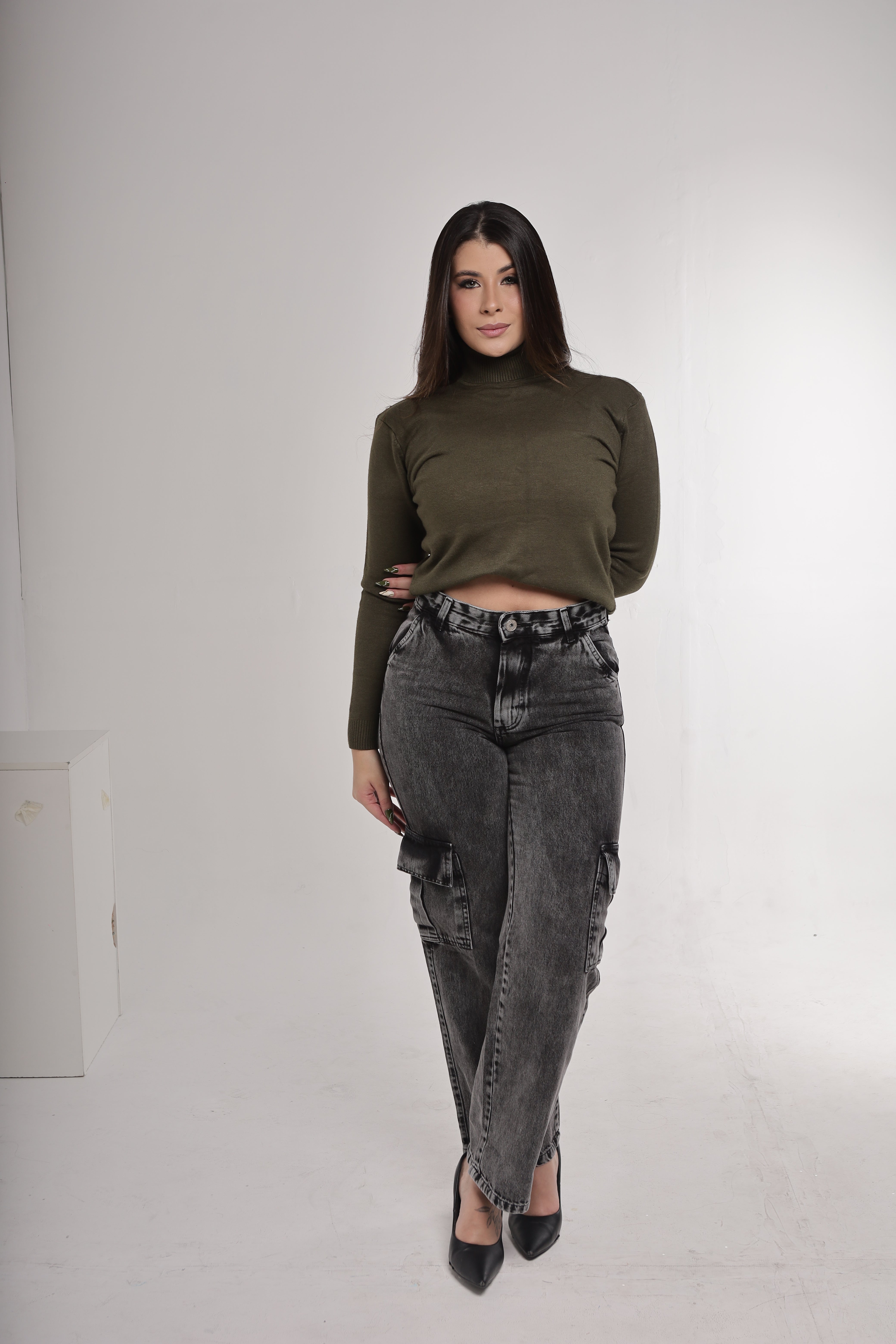 Calça Jeans Cargo Wide Leg Cintura Alta – Cinza Estonado